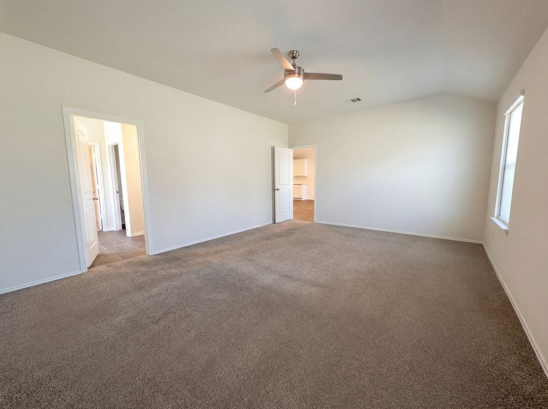 Photo 12 of 16 of 2522 S Colosseum Ct, New Caney, TX