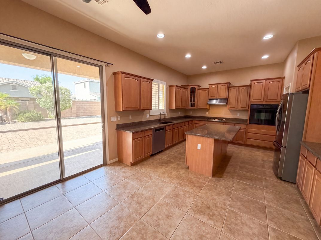 Photo 9 of 33 of 3080 E Powell Way, Gilbert, AZ