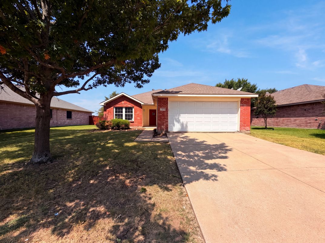 Photo 13 of 14 of 511 Brighton Ct, Wylie, TX