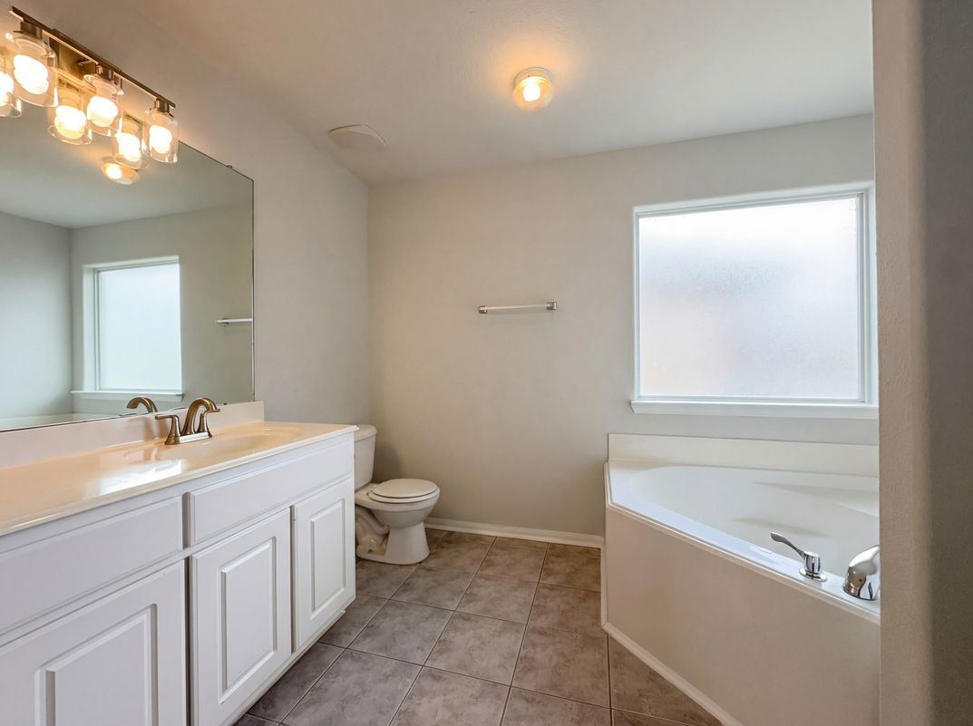 Photo 10 of 17 of 2310 Redfish Dr, Texas City, TX