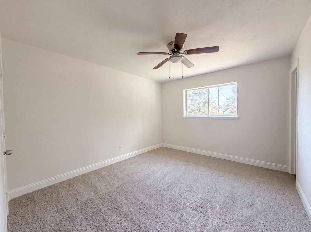 Photo 11 of 21 of 416 Tisdell Ln, Aubrey, TX