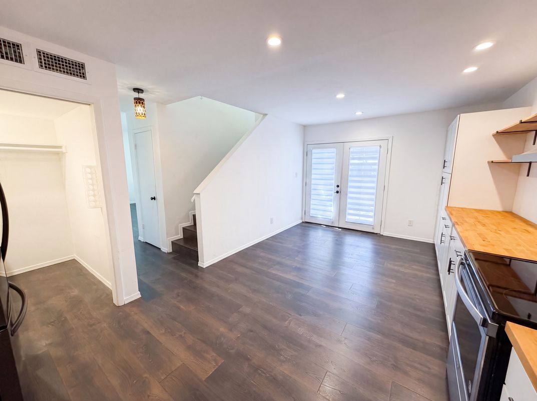 Photo 7 of 22 of 2040 S Longmore, Mesa, AZ