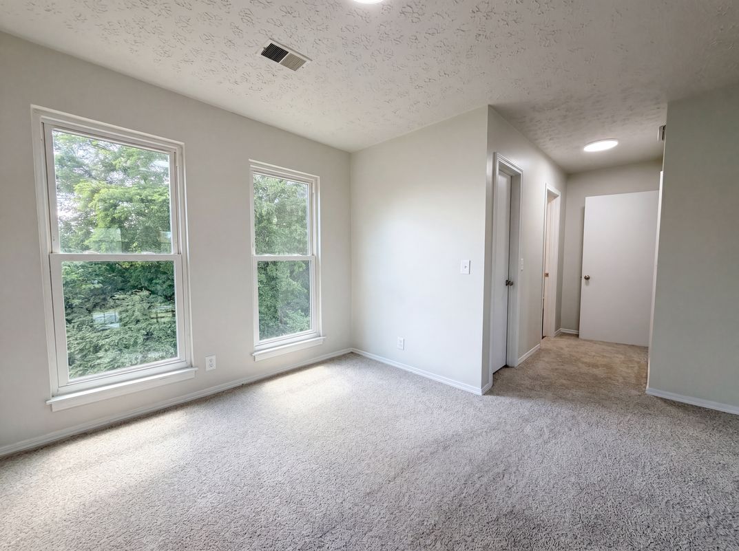 Photo 8 of 17 of 535 Amquiwood Ct, Madison, TN