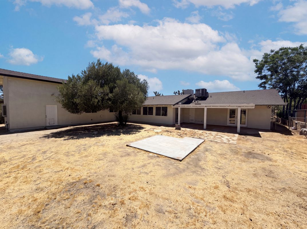 Photo 22 of 23 of 54804 Martinez Trl, Yucca Valley, CA