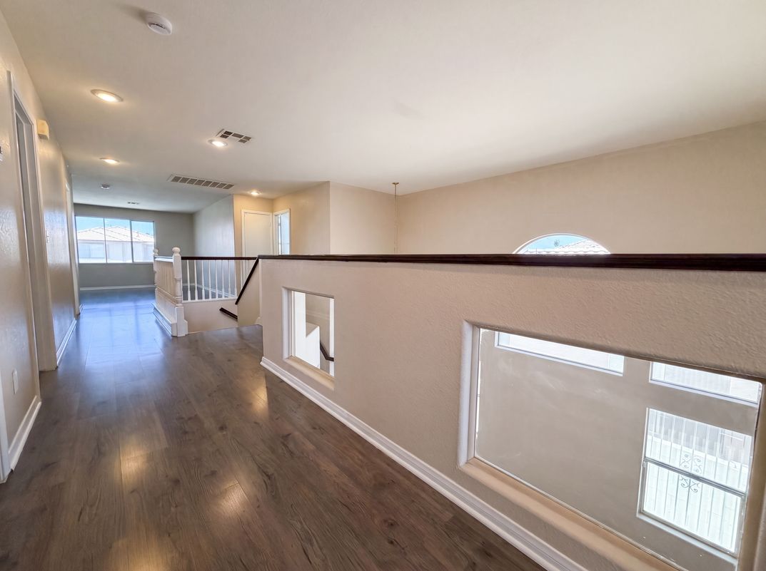 Photo 13 of 27 of 9515 Windborne Ave, Las Vegas, NV