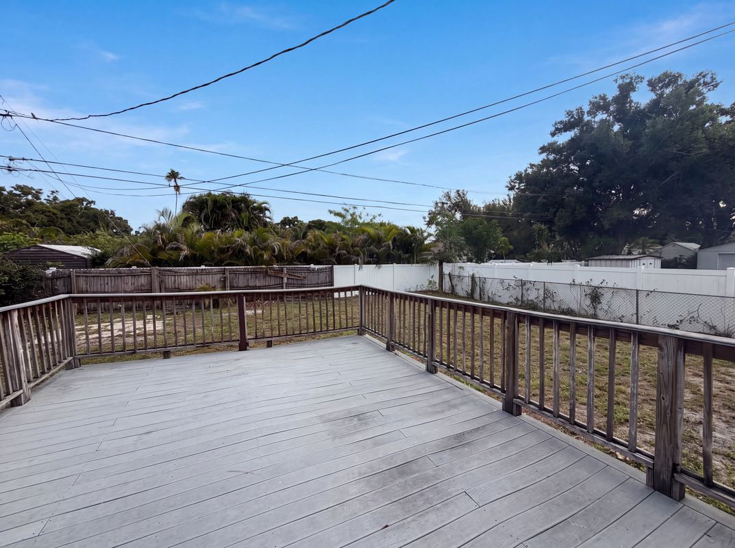 Photo 31 of 32 of 6129 5th Ave N, Saint Petersburg, FL