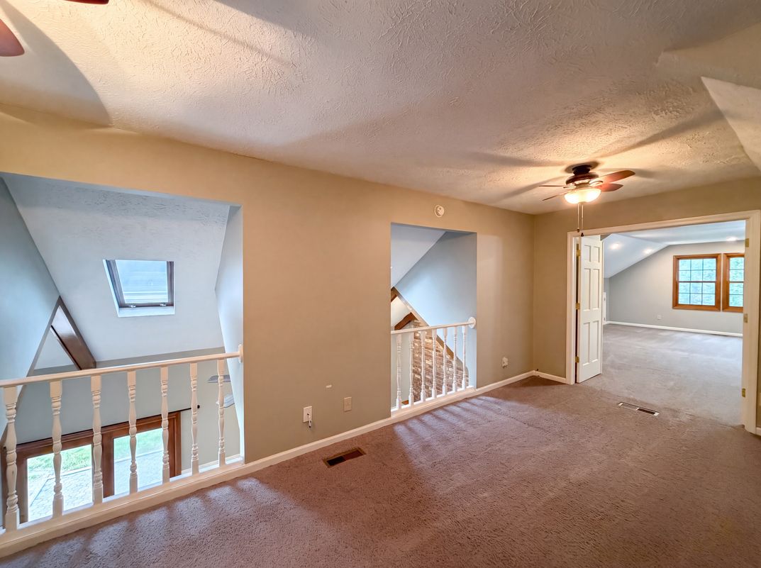 Photo 15 of 23 of 8005 Edgewood Ct, Plainfield, IN