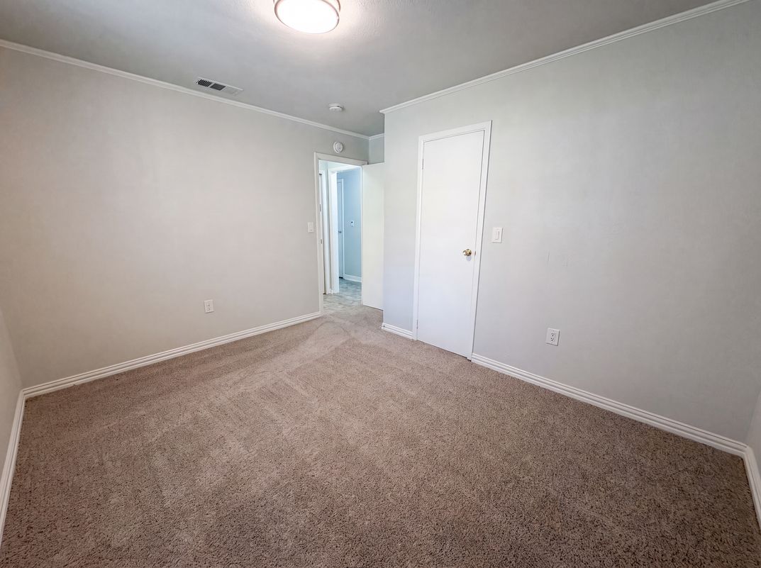 Photo 8 of 16 of 4268 Texas College Dr, Dallas, TX