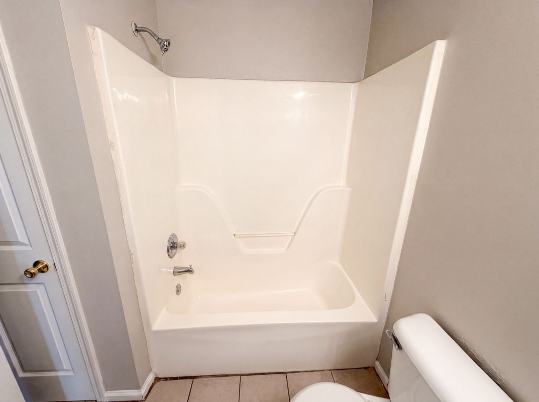 Photo 14 of 26 of 3045 Stonebridge Creek Dr, Lithonia, GA