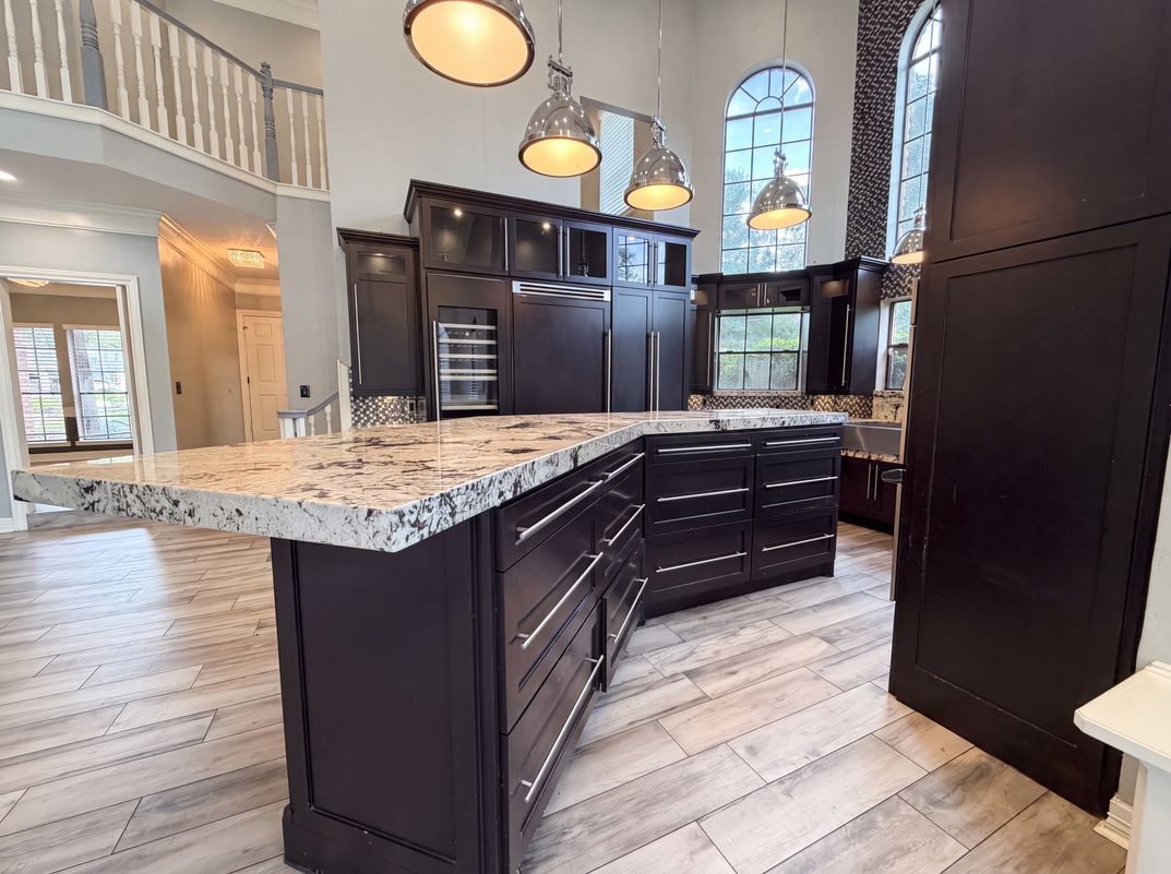 Photo 13 of 27 of 6127 Willowcrest Ct, Spring, TX