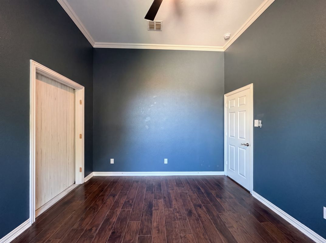Photo 11 of 24 of 2404 Royal Birkdale Dr, Plano, TX