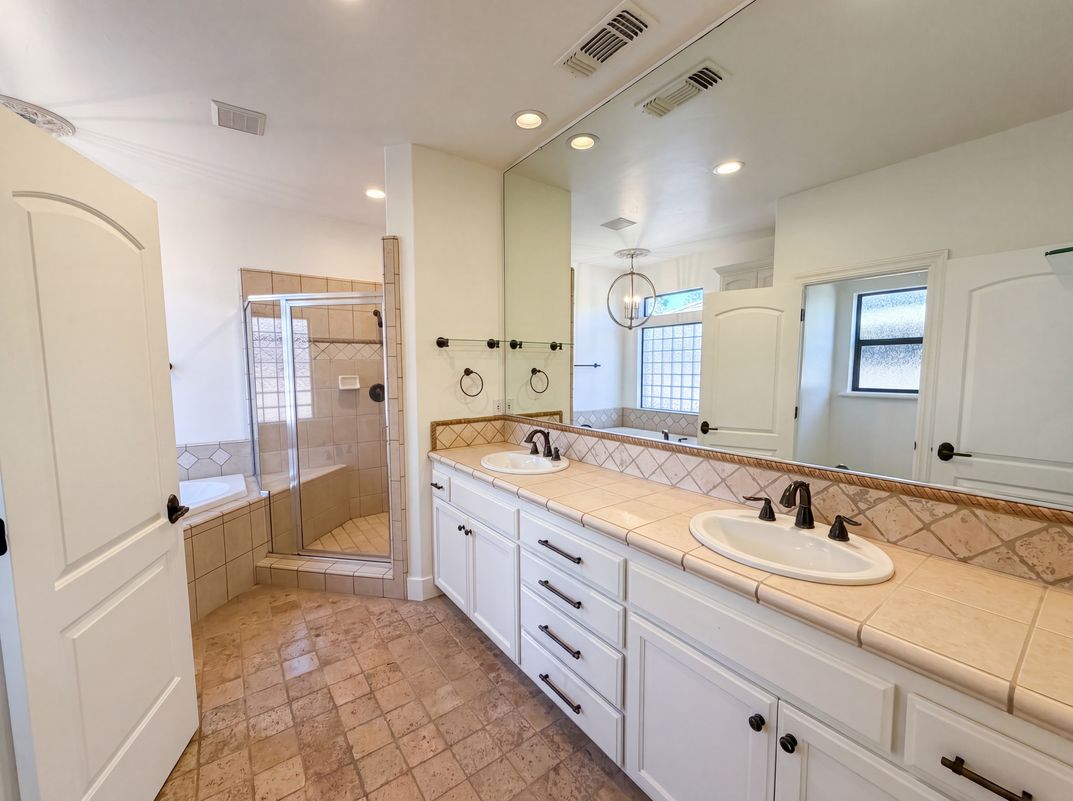 Photo 22 of 40 of 3172 Chasen Dr, Cameron Park, CA