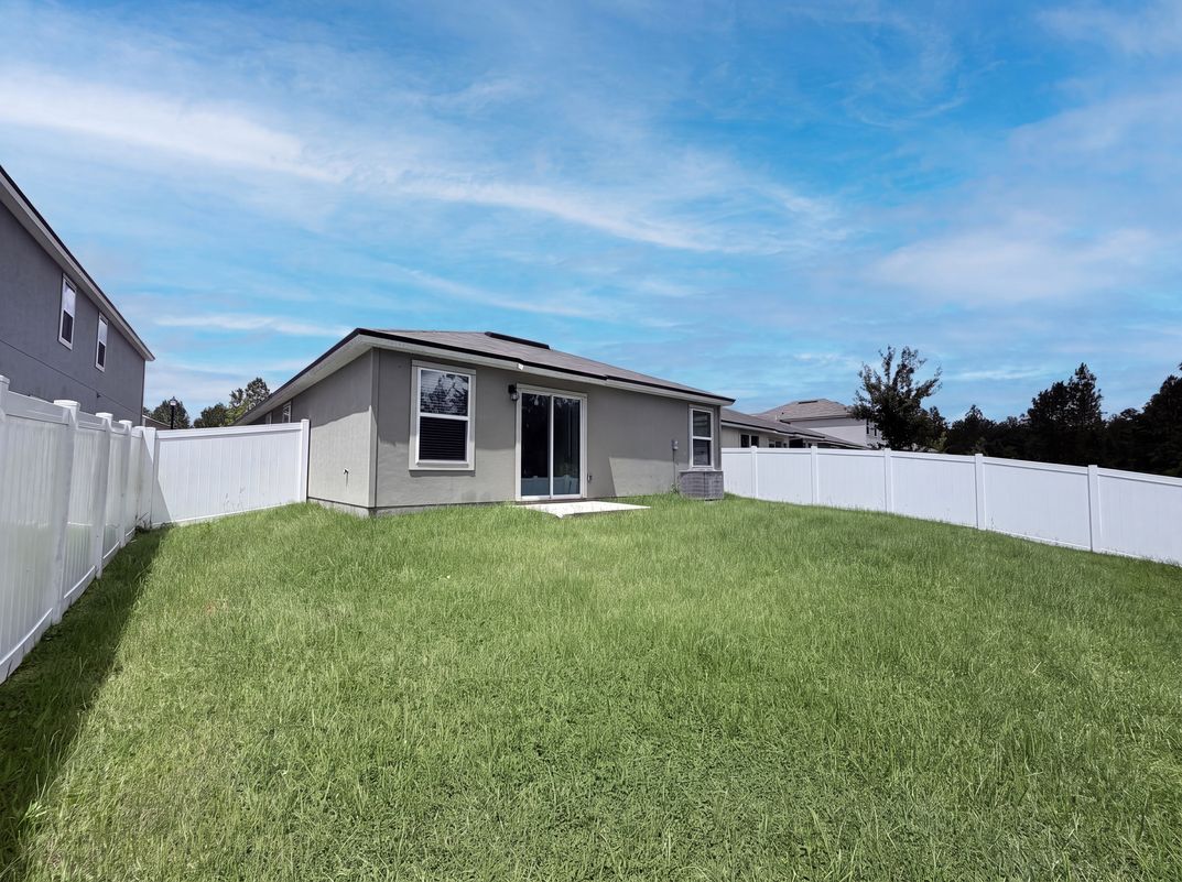 Photo 17 of 18 of 3166 Rustic Deer Way, Green Cove Springs, FL
