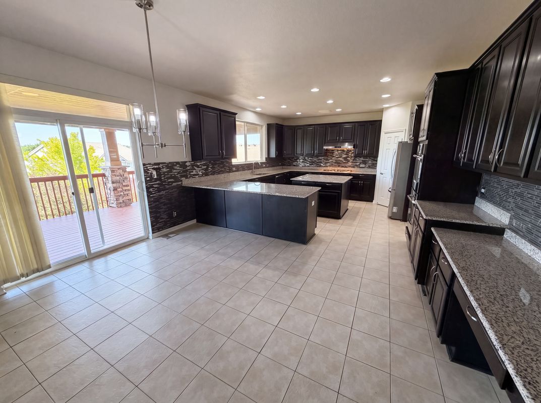 Photo 16 of 54 of 22197 E Easter Cir, Aurora, CO