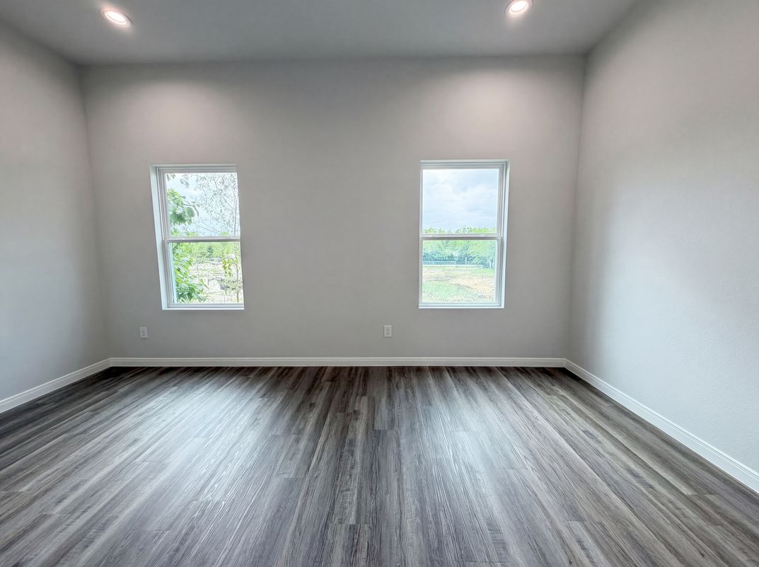Photo 13 of 17 of 18803 Luminescent Ln, Spring, TX