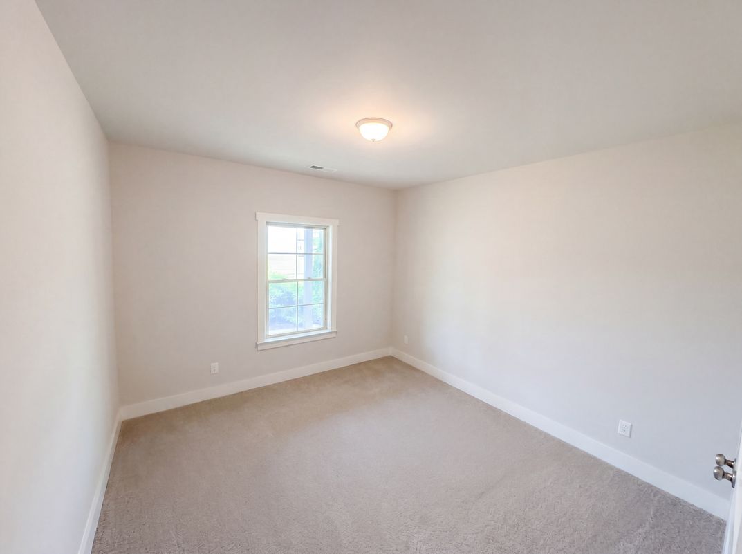 Photo 13 of 25 of 24 Silky Oak Cir SW, Huntsville, AL