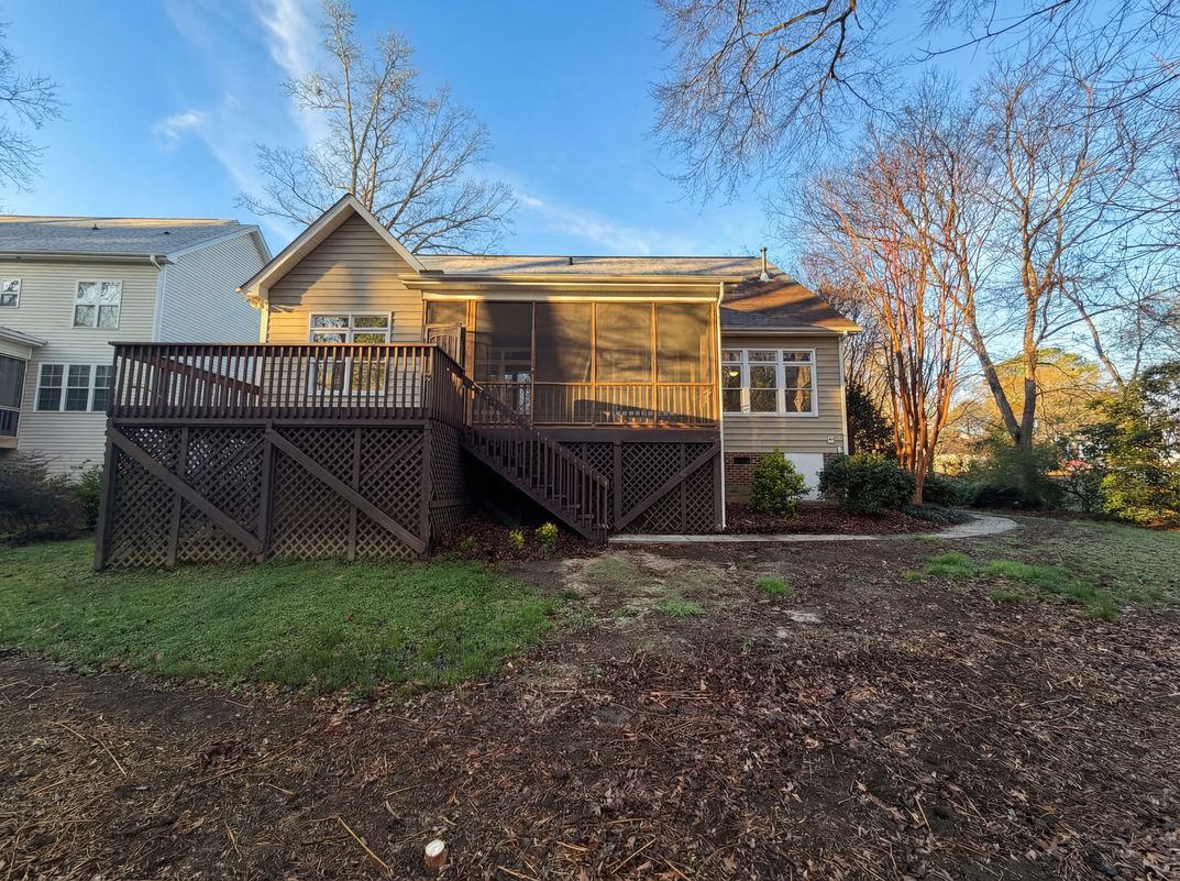 Photo 5 of 18 of 729 E Ivy Valley Dr, Fuquay Varina, NC