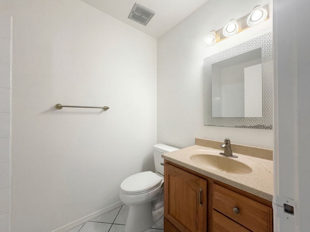 Photo 20 of 33 of 4814 Monet Way, Sacramento, CA