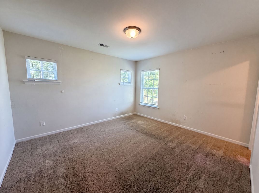 Photo 11 of 26 of 301 Rolling Knoll Dr, Columbia, SC