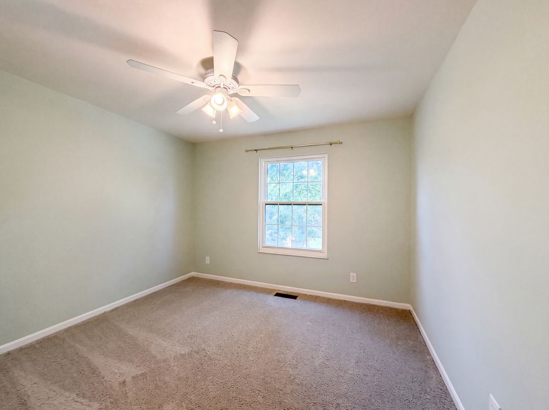 Photo 16 of 36 of 12169 Village Woods Dr, Cincinnati, OH