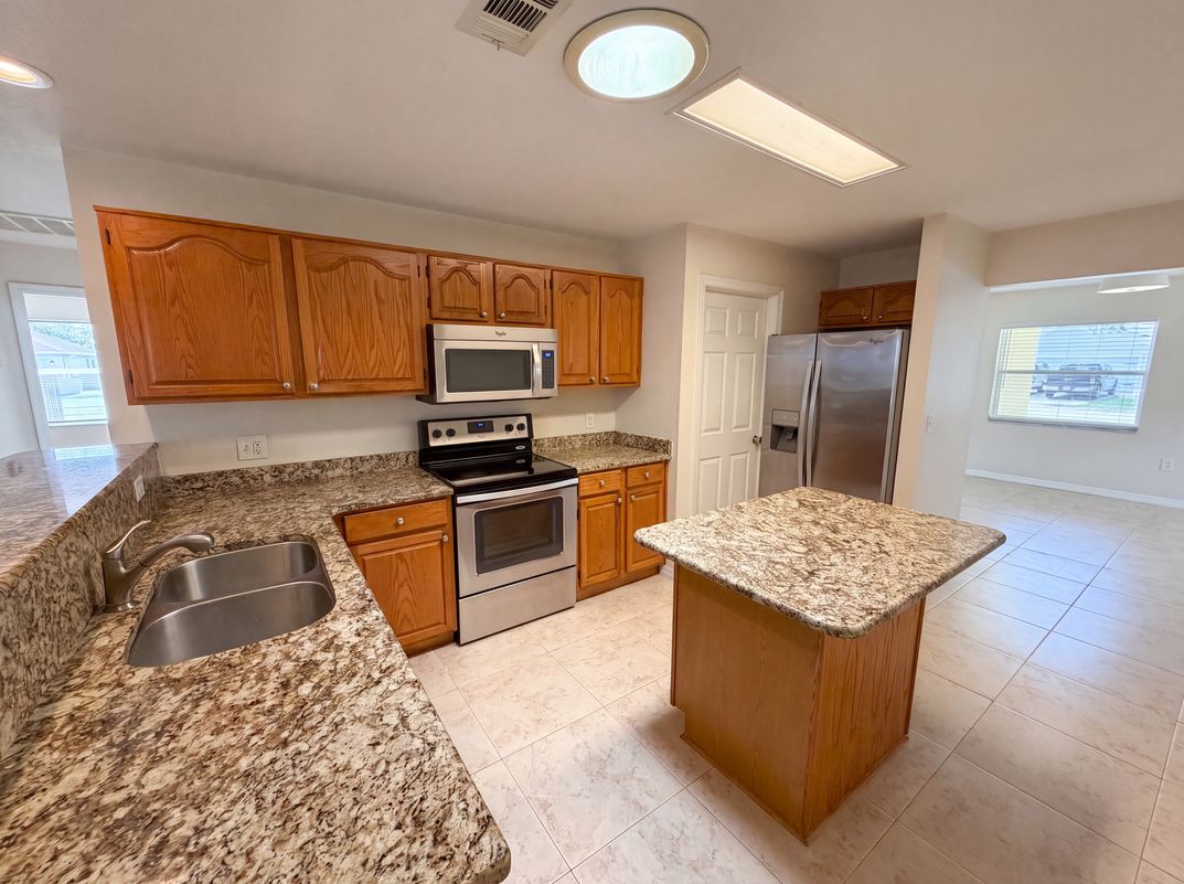 Photo 9 of 26 of 1015 Deer Run Dr, Melbourne, FL
