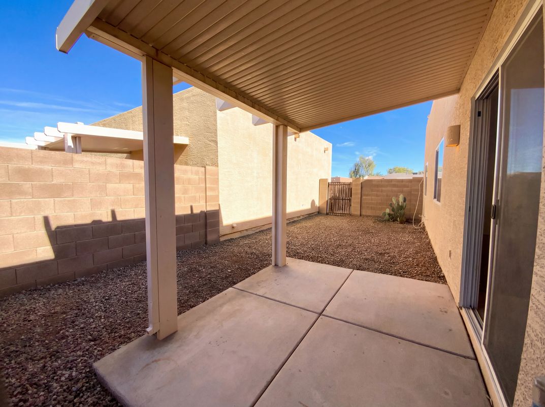 Photo 5 of 14 of 2300 E Magma Rd, San Tan Valley, AZ