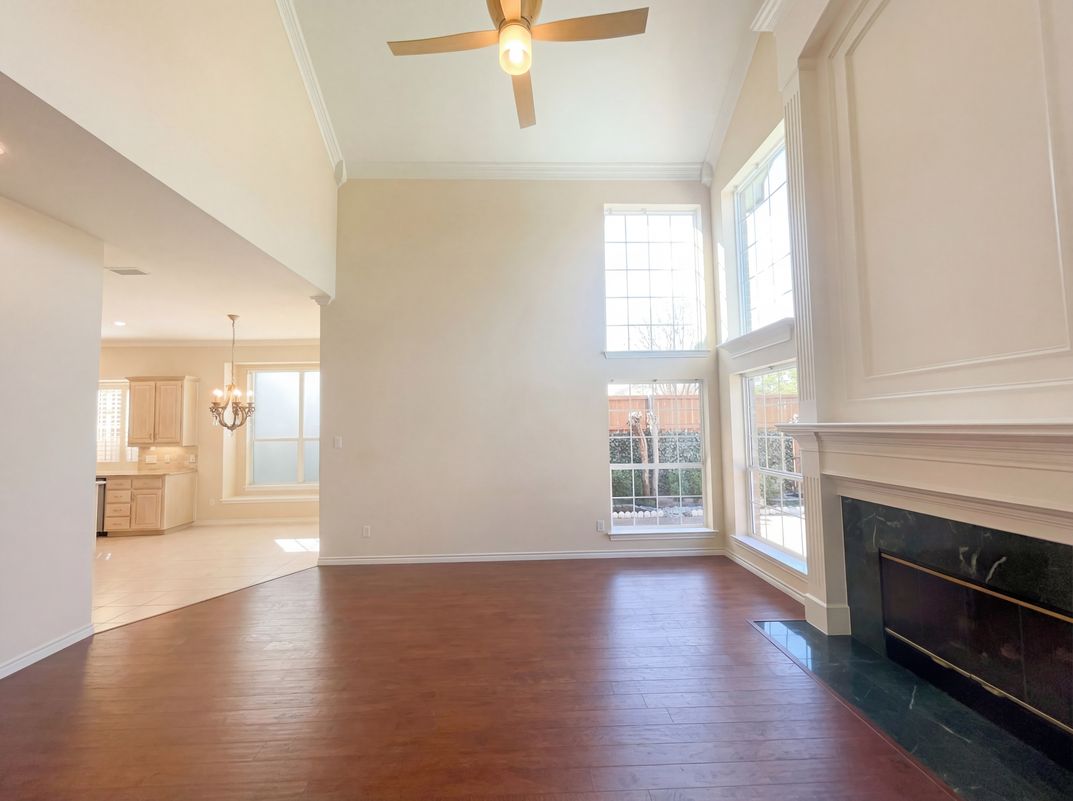 Photo 21 of 26 of 2741 Barrington Dr, Plano, TX
