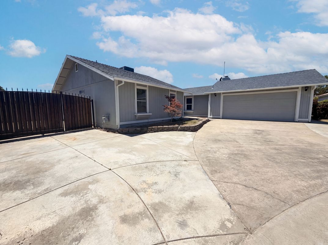 Photo 21 of 26 of 838 Dutra Ave, Rio Linda, CA