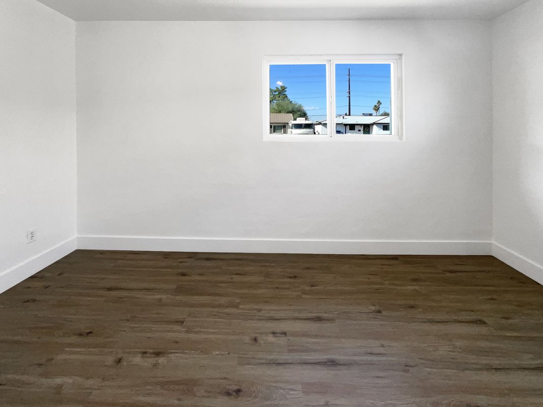 Photo 16 of 28 of 7231 N 23rd Ave, Phoenix, AZ