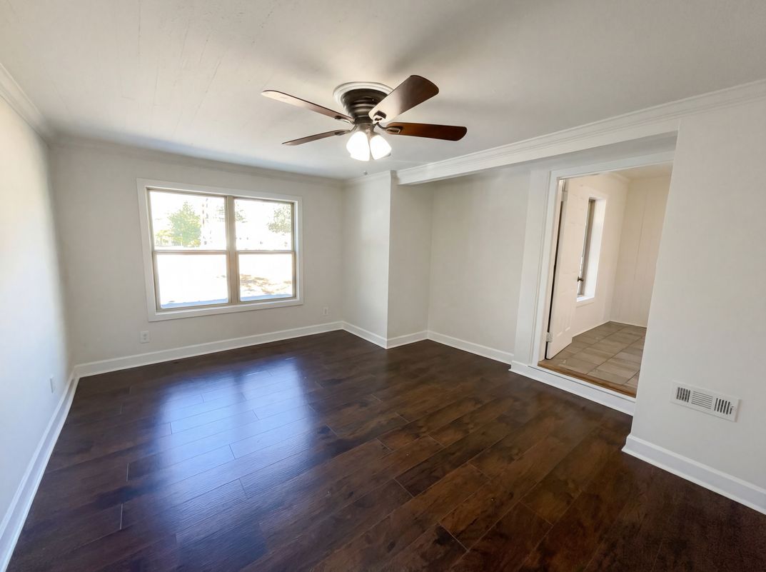 Photo 6 of 20 of 310 Terrace St, Griffin, GA