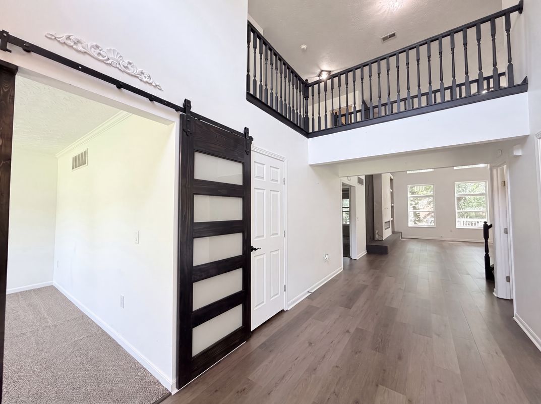 Photo 12 of 43 of 9212 Cedar Gate Dr, Loveland, OH