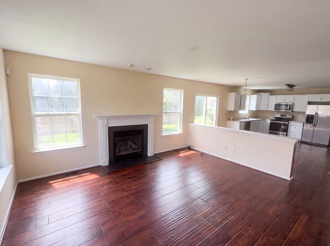 Photo 12 of 34 of 32 Leena Ln, Smyrna, DE