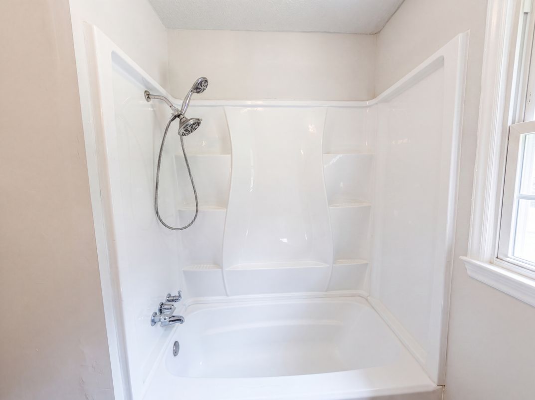 Photo 15 of 17 of 529 Timberlane Dr, Mount Holly, NC