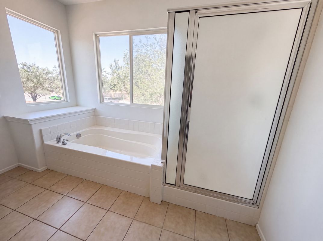 Photo 20 of 28 of 3147 W Lingard St, Lancaster, CA