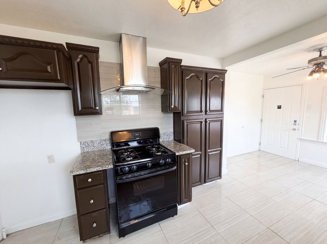 Photo 20 of 42 of 11950 Lee Ave, Adelanto, CA