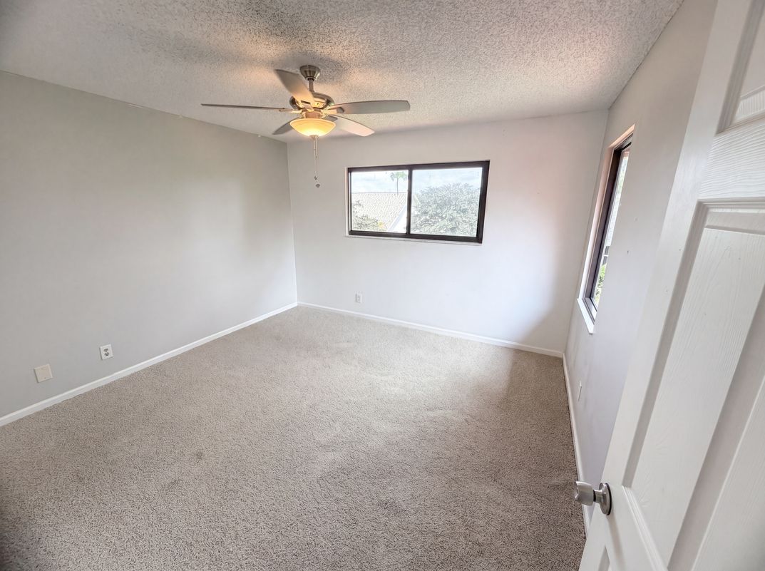Photo 20 of 47 of 118 Waterway Rd, Royal Palm Beach, FL