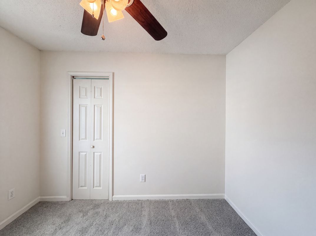 Photo 4 of 19 of 4635 Leprechaun Ln, Winston Salem, NC