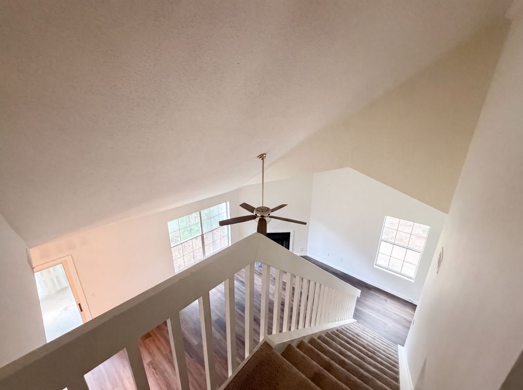 Photo 15 of 18 of 6297 Rolling Fork Rd, North Charleston, SC