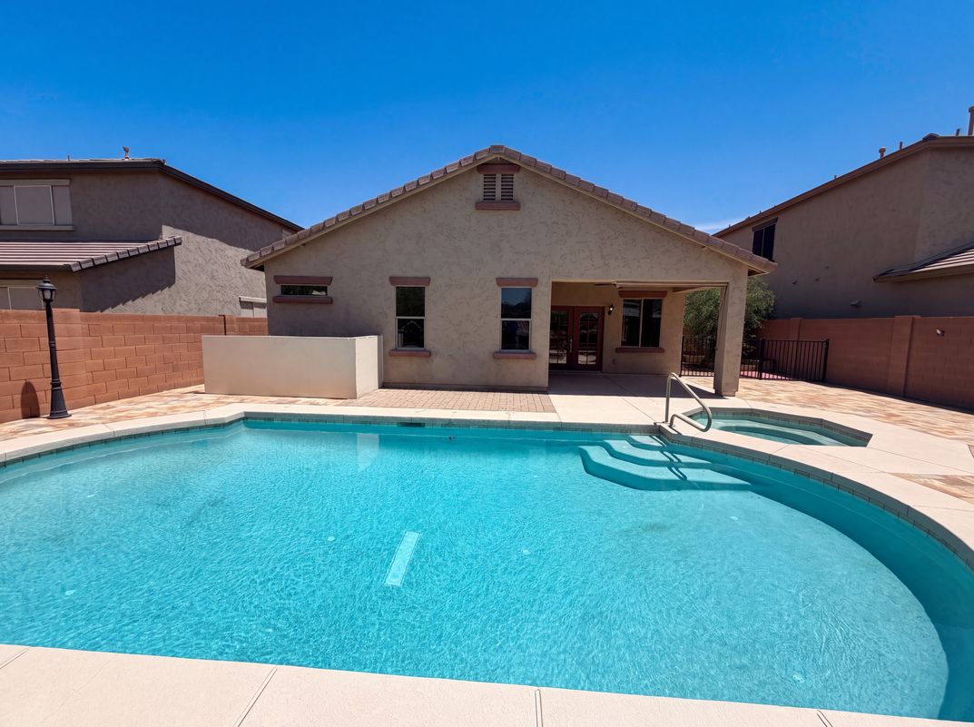 Photo 5 of 22 of 27348 N 90th Ln, Peoria, AZ