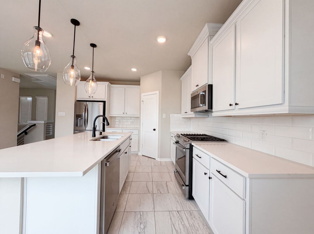 Photo 7 of 18 of 23939 Oriole Valley Trl, Katy, TX