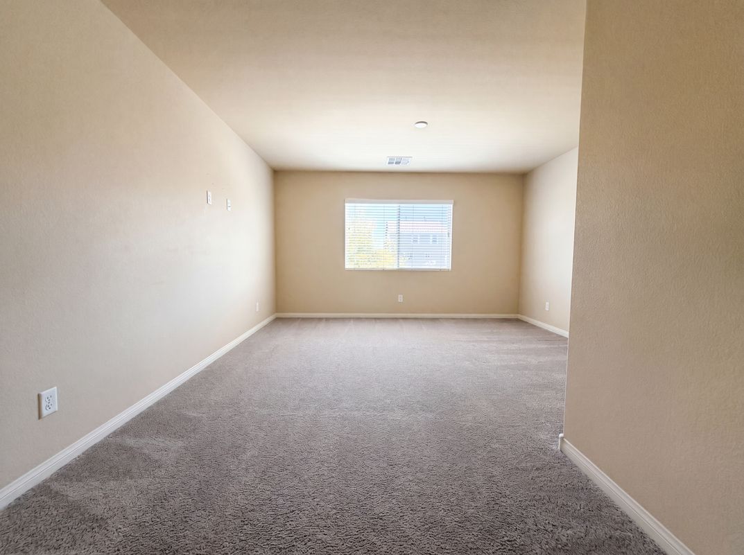 Photo 9 of 17 of 5513 Perry Creek St, Las Vegas, NV