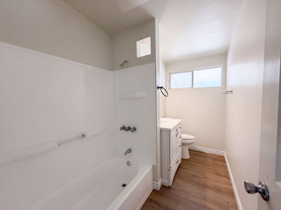 Photo 10 of 20 of 13325 Lamel St, Edwards, CA