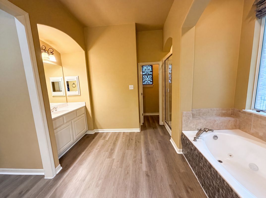 Photo 18 of 26 of 1724 Westend Pl, Round Rock, TX