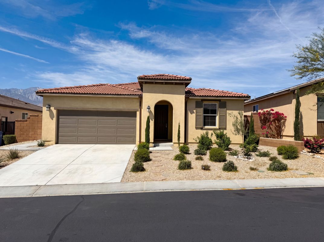 Property photo 1 of 11619 Sky Pointe Dr
