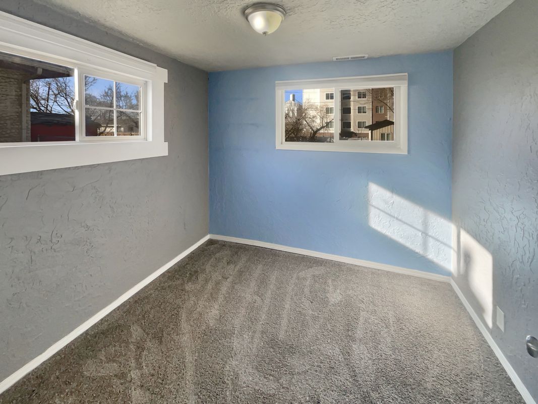 Photo 14 of 17 of 2865 Pingree Ave, Ogden, UT