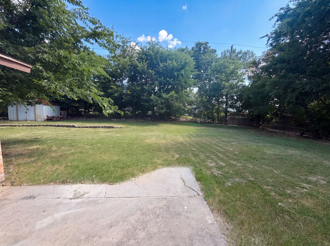 Photo 15 of 16 of 908 Laurie Ln, Copperas Cove, TX
