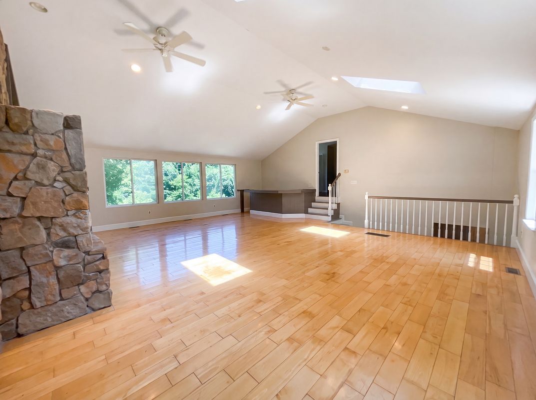 Photo 12 of 41 of 661 Main St, Millis, MA
