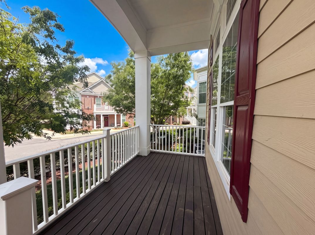 Photo 5 of 19 of 10321 Sablewood Dr, Raleigh, NC