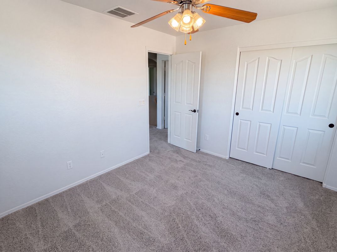 Photo 18 of 35 of 18170 W Mission Ln, Waddell, AZ