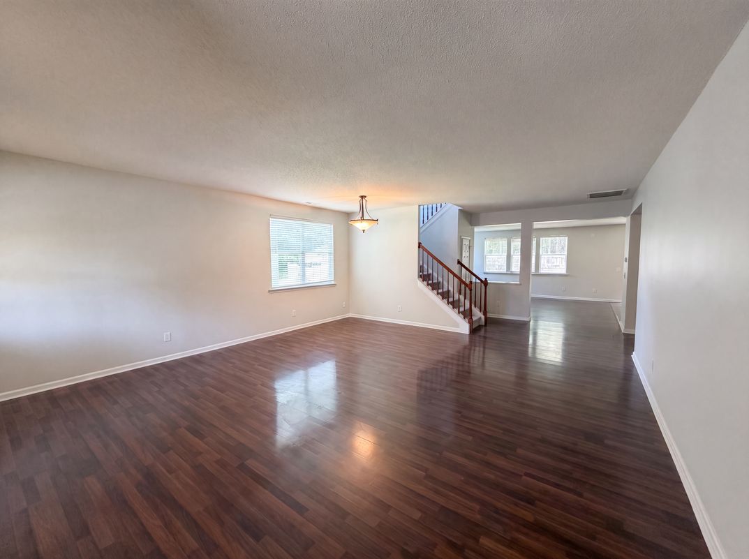 Photo 6 of 16 of 506 Hillview Dr, Durham, NC